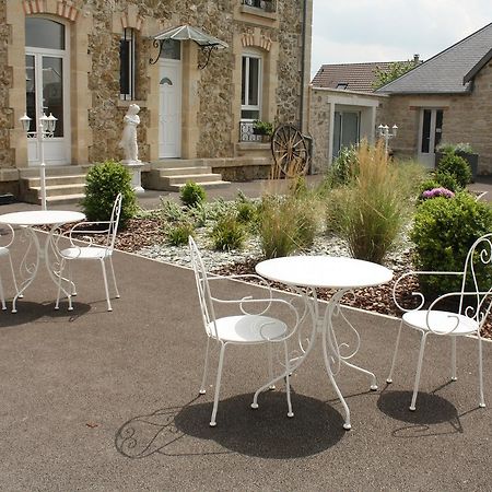 Logis Hotel Chemin Des Dames Le Relais De Fleurette Pontavert Exterior foto